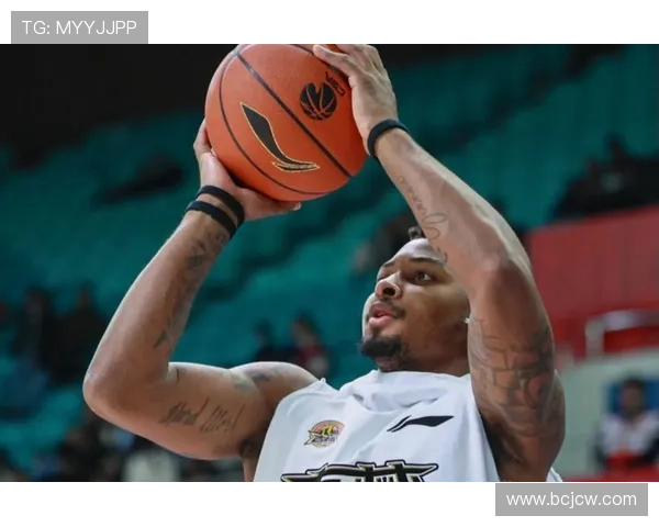 紧随潮流 达伦皮特森报选秀