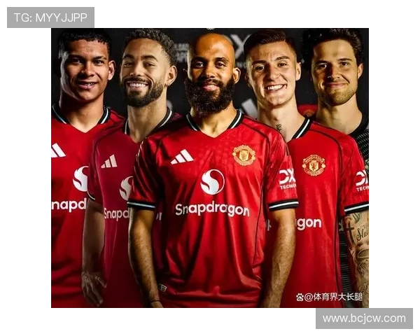 曼联2026-27赛季休闲服致敬94经典